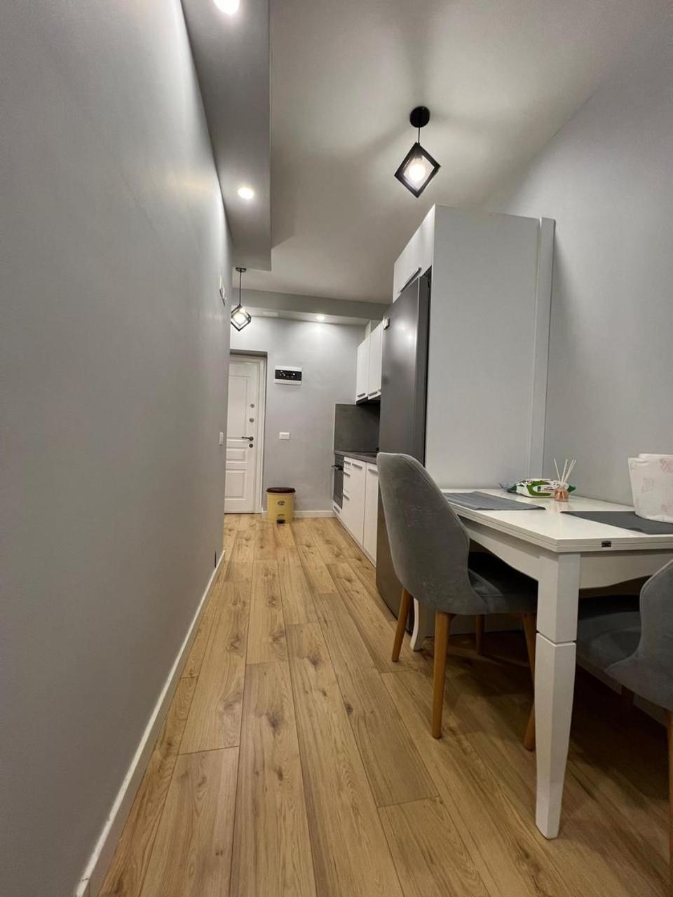 Starlight Downtown Apartment تيرانا المظهر الخارجي الصورة